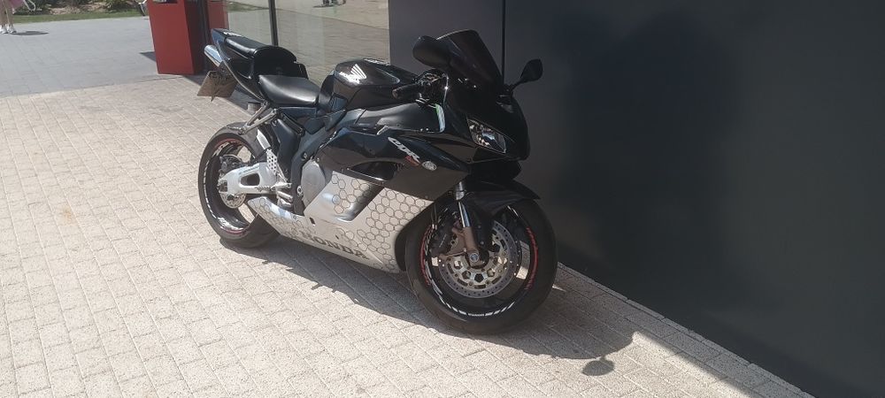 Honda cbr 1000rr