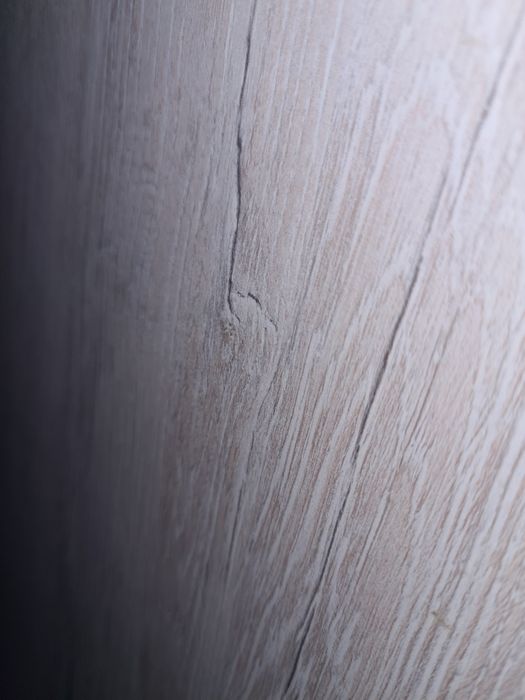 Продаётся металлическая входная дверь .