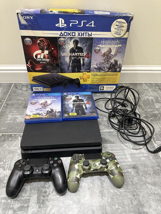 PlayStation 4 Slim 500 GB - ideal holatda, to liq komplekt!