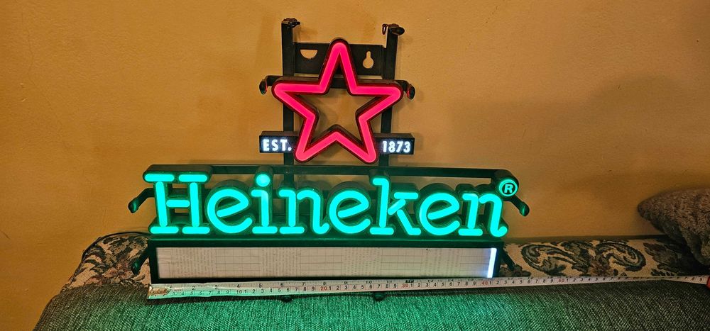 reclame luminoase bere Heineken
