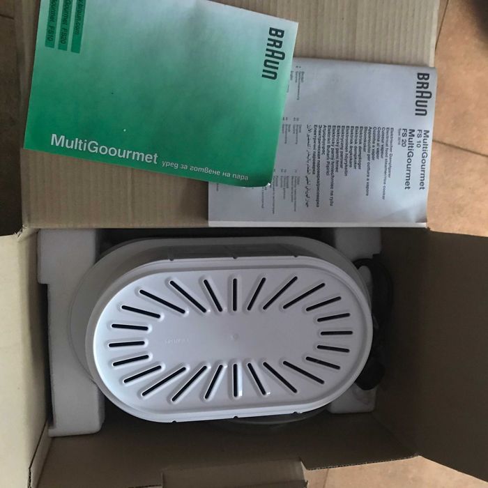 Уред за готвене на пара Braun FS20, 850W, 3.1л, 2 съда, чисто нов