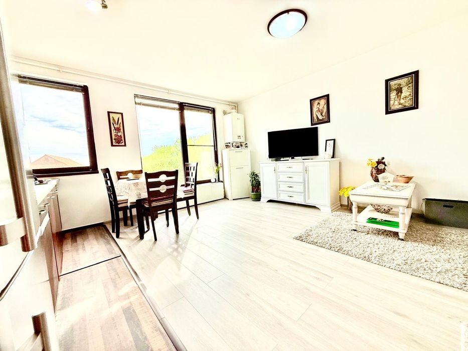 Apartament 2 camere decomandate – Cisnădie, zonă ultracentrală.