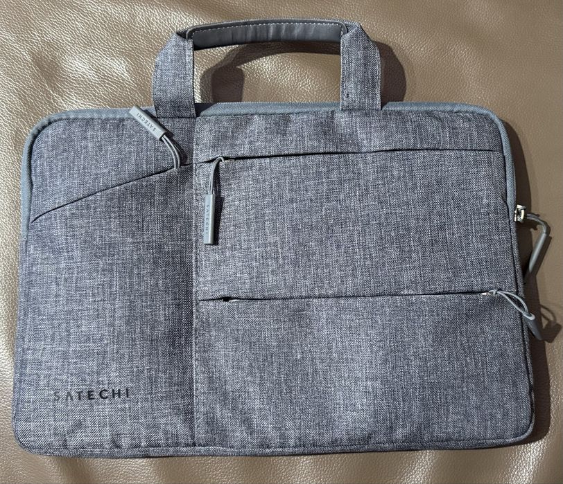 MacBook Air 13" с M2 чип | 8GB 256GB SSD с гаранция!