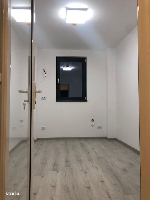 Spații birouri de inchiriat intre 100m2-170m2