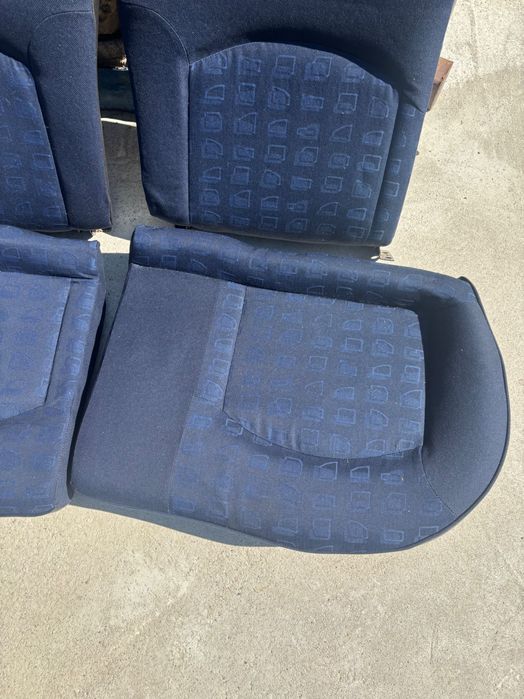 Задни седалки за Пежо 206