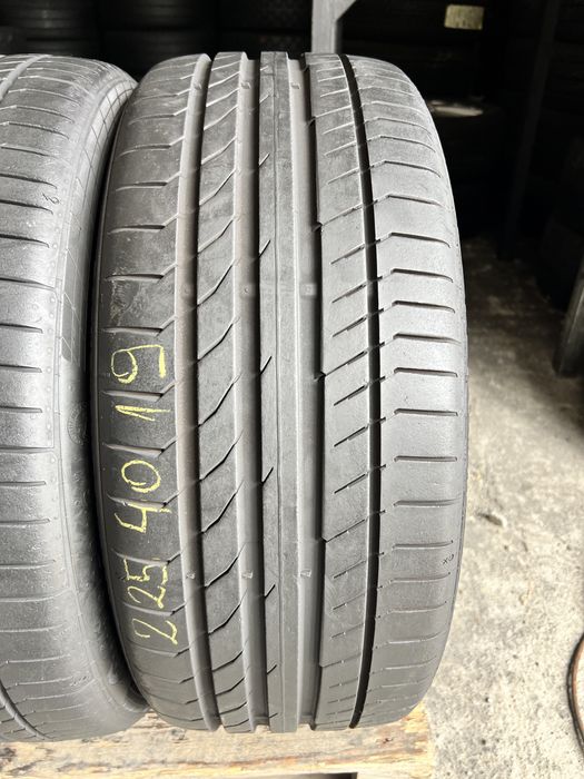 4 anvelope vara 255/35/19 + 225/40/19 , Continental !