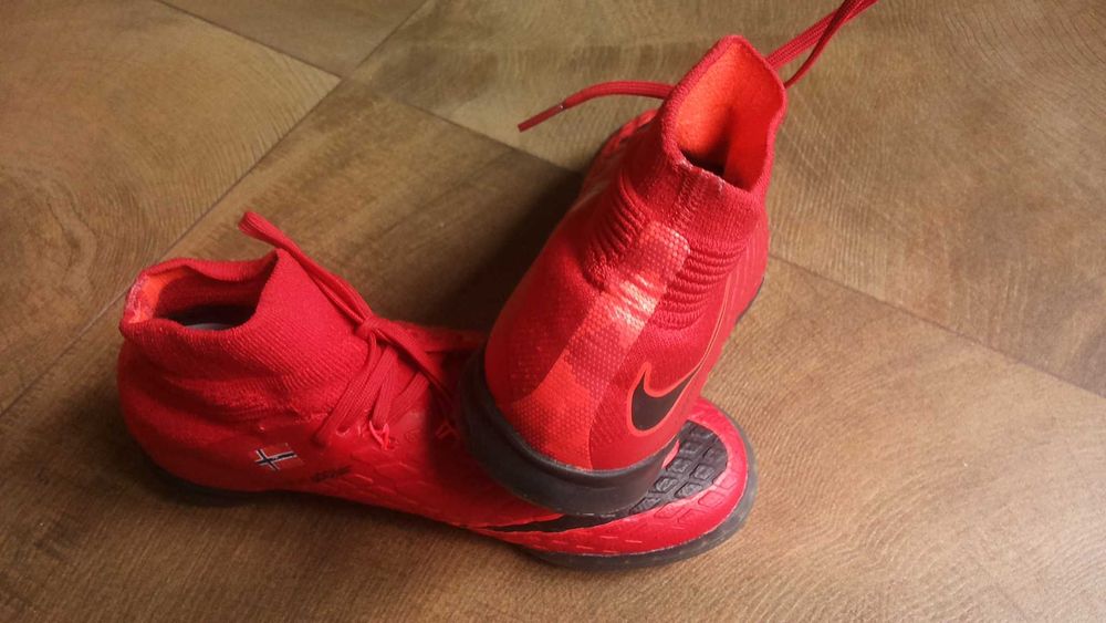 NIKE HYPERVENOM X Proximo Shoes Размер EUR 36 / UK 3,5 за зала 374-14-S