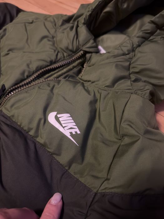 Детско яке Nike 147-158