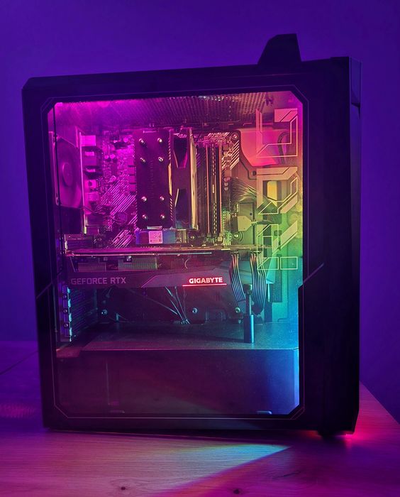 PC Gaming Ryzen 5 5600x + RTX 3070 + 48gb RAM 3200mhz