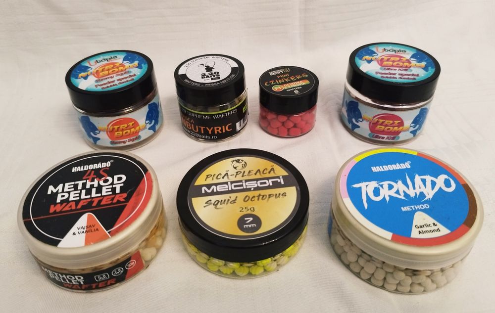 Lot wafters-uri Utopia, 2.20 Baits, Haldorado, Pică Pleacă, Feeder Bait si nada CPK universală