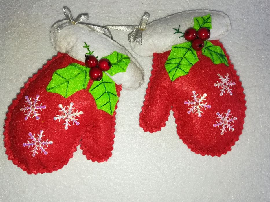 Новогодние игрушки ручной работы