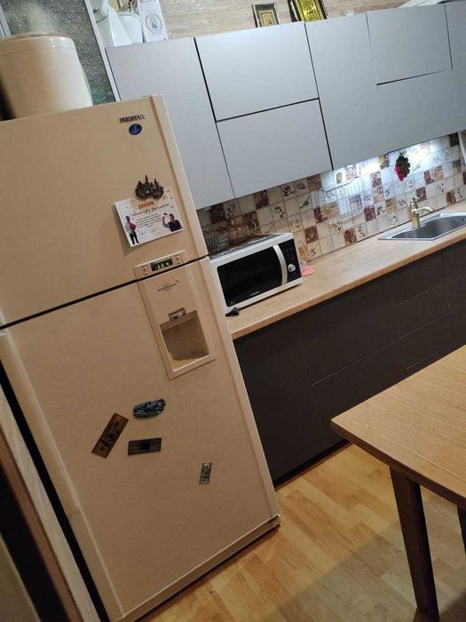 Продается своя 4/6/9 квартира (Себзар Ц17/18) СРОЧНО .