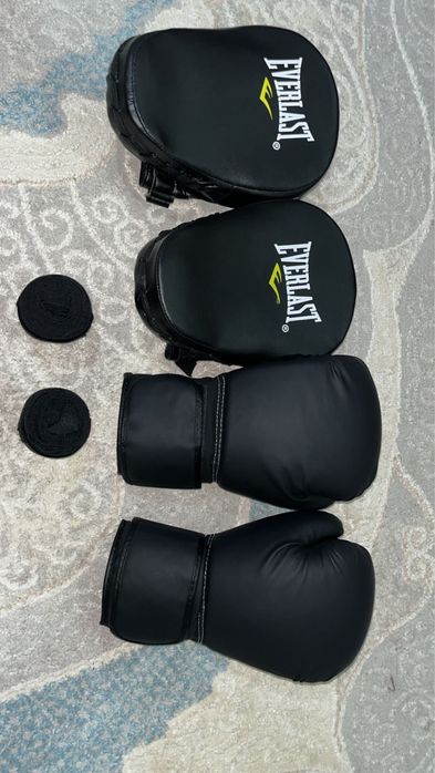 Набор для (бокс,кикбоксинг,т.д)