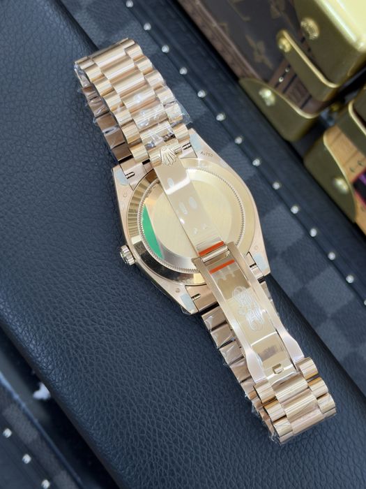 Rolex Day-Date 40mm Ombre Dial Everose