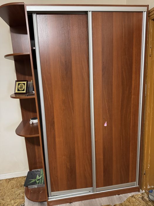Продам шкаф шифоньер раздвижной