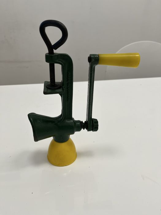 Мелачка за кафе, подправки и други