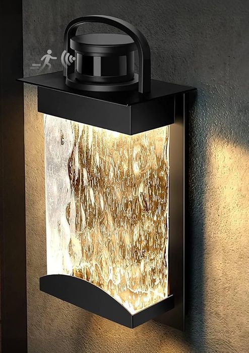 Lampa  13 W cu senzor miscare pentruminterior sau exterior