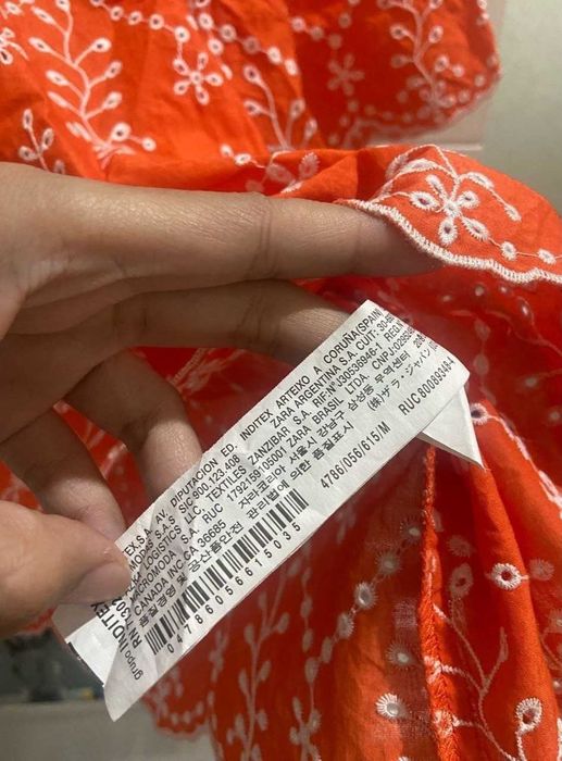 Намаление! Свежа дамска тениска/риза Zara