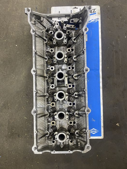 Головки бмв м52 ,м50 без (ванос)