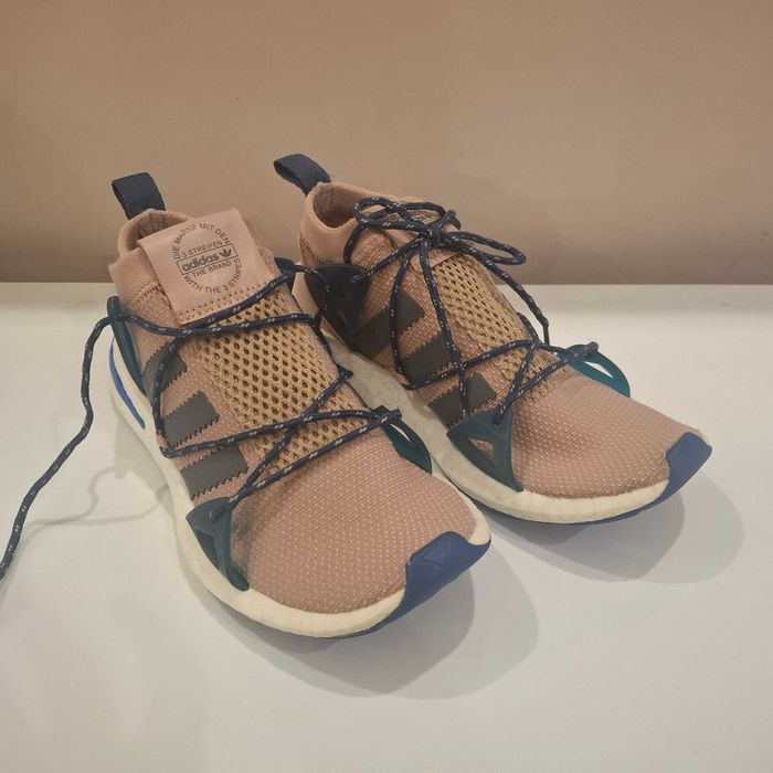 Маратонки адидас 39номер