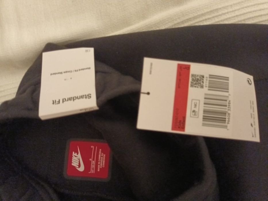 Pantalon Nike dama noi mărimea 38-40