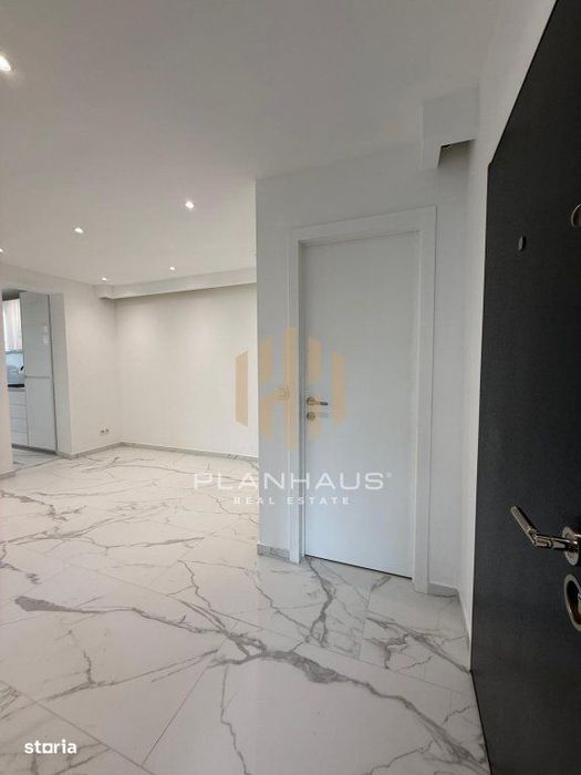 Apartament 3 camere decomandat | etaj 1 | central B-dul Bucuresti,opti — fotografia 1