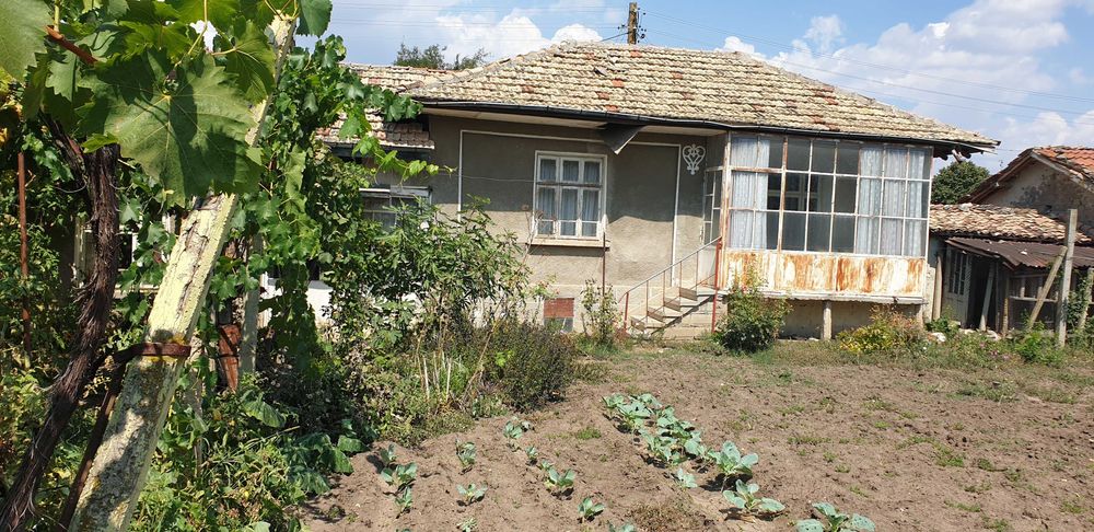 Къща във покрайнините на Шумен