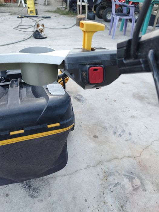 Продавам самоходни косачки