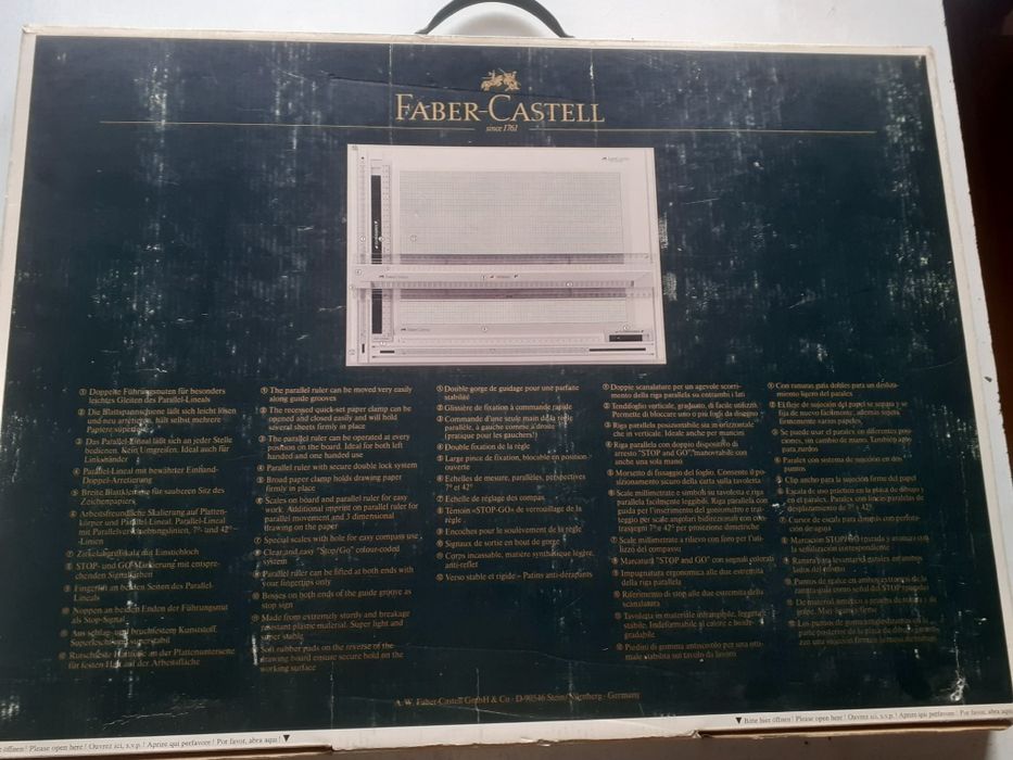 Чертёжная доска Faber-Castel.