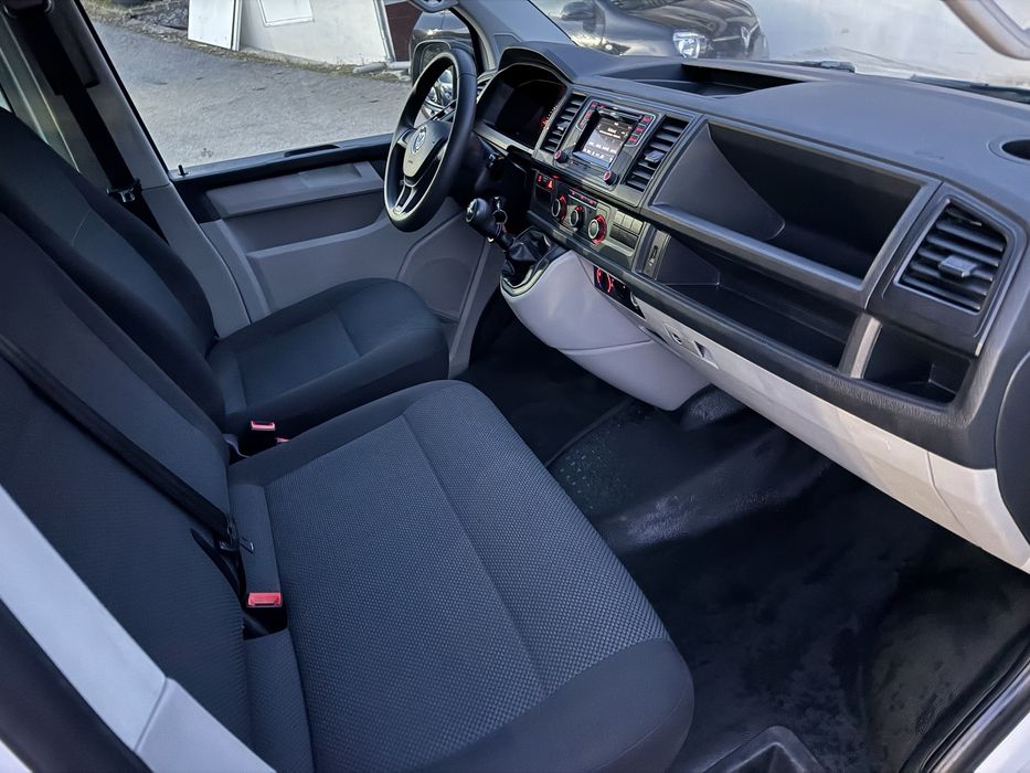 Volkswagen transporter t6 locuri 8+ euro 6 an fab 2017