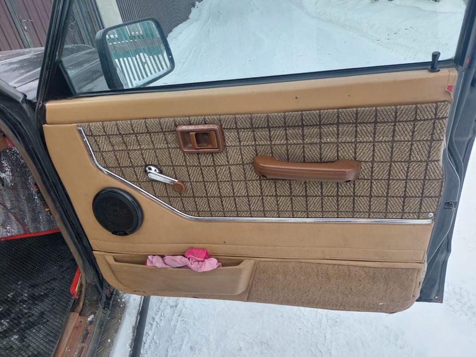 Срочно продам машину