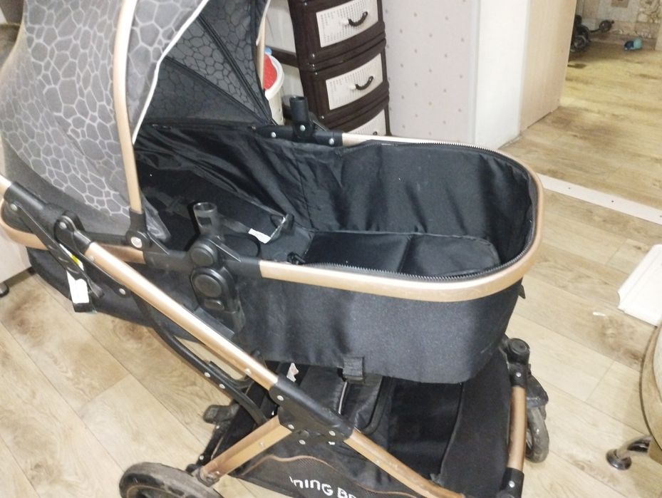 Коляска удобная детская