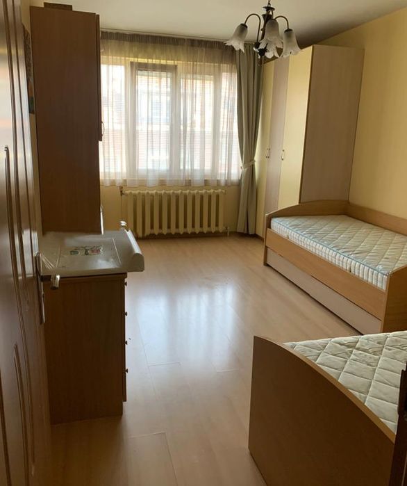 Тристаен, под наем, ж.к Лозенец