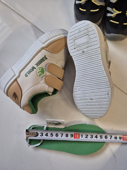 Боти и маратонки Geox Adidas Quechua