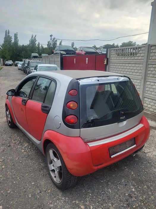 dezmembram smart forfour motor 1.3 benzina