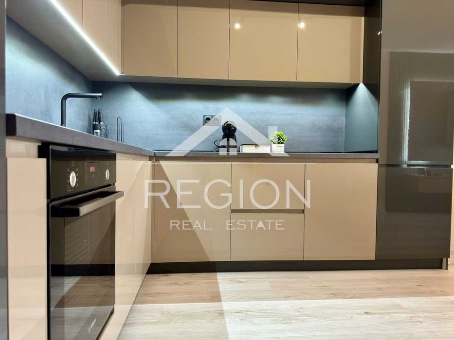 Дава се под наем Двустаен апартамент в Варна, Бриз - 120 кв.м за 700 € - Снимка #1