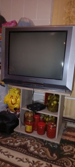 Продам цветной телевизор Panasonic
