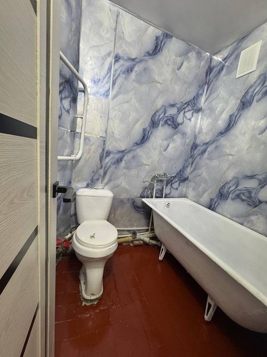 1 хоналик квартира сотилади киргилида