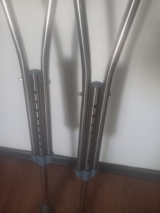 Продам костыли 2шт