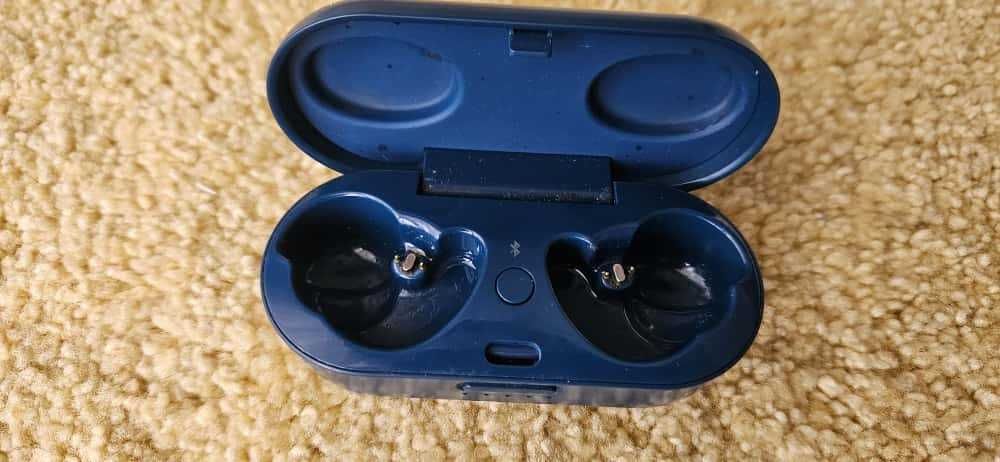 Vand Casti Bose Sport Earbuds second ( casca dreapta nu mai merge )