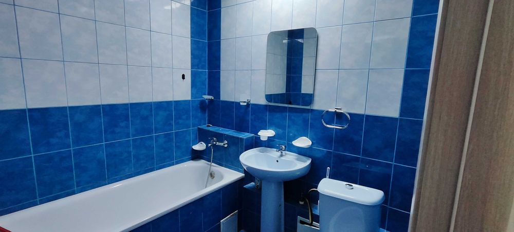 Proprietar, Mihai Bravu intersectie Calea Vitan, bloc 1983