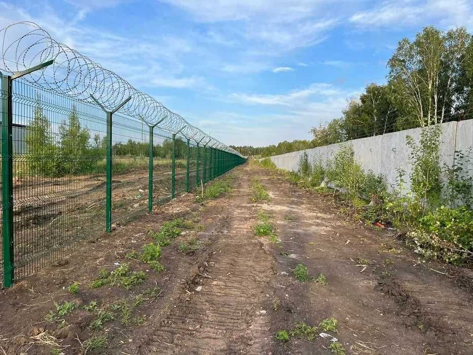 Забор 3D ограждение из сварной сетки