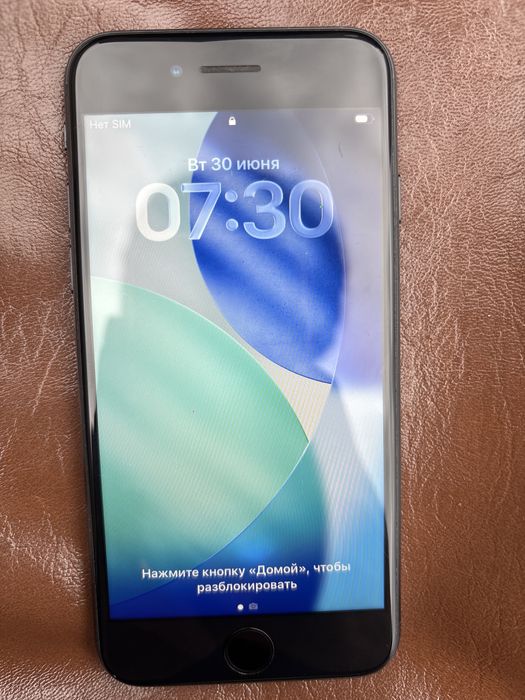 продам iphone se 2022