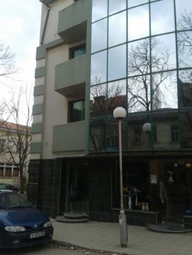 Продавам бизнес сграда в Симеоновград