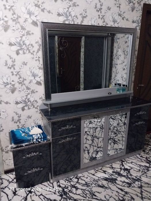 Mebel spalni hama narsasi bor holato yaxshi