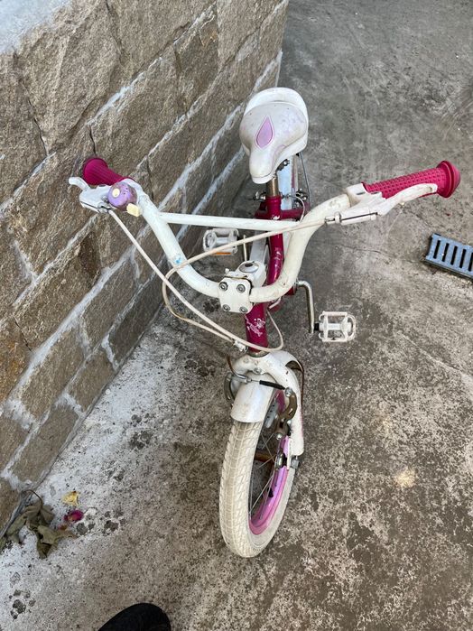 Два броя детски колела за момче и момиче 14 цола