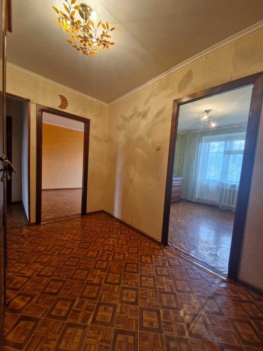 3-ком кв в 4-микр на 4этаже