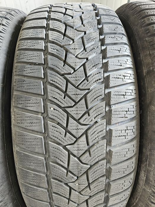 215/55R17 Dunlop 4бр.