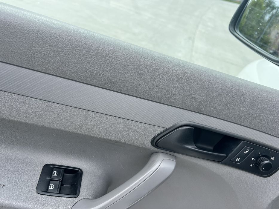 Vănd Caddy Full Option