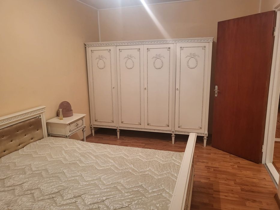 Inchiriez apartament 2 camere